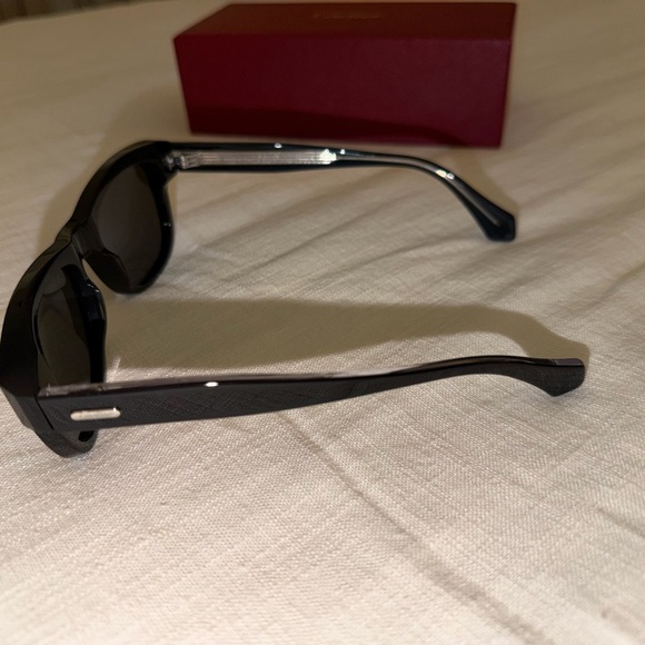 Cartier Black Sunglasses with Red Case - Picture 4 of 5